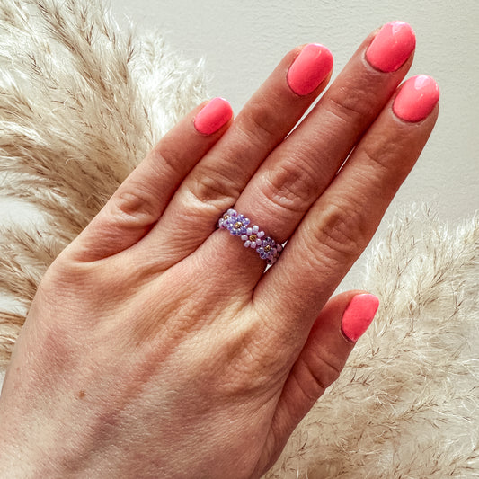 Blumenring aus Glasperlen LAVENDER