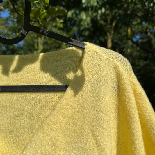 Strickweste "Mia" Gelb | Einheitsgröße 36-42 | Baby Alpaka Mix