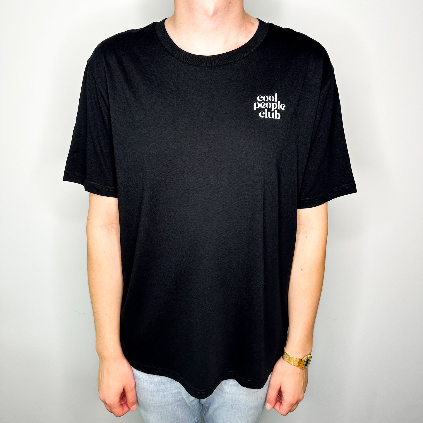 Unisex T-Shirt in Schwarz mit Backprint „Cut my life into Pizza“