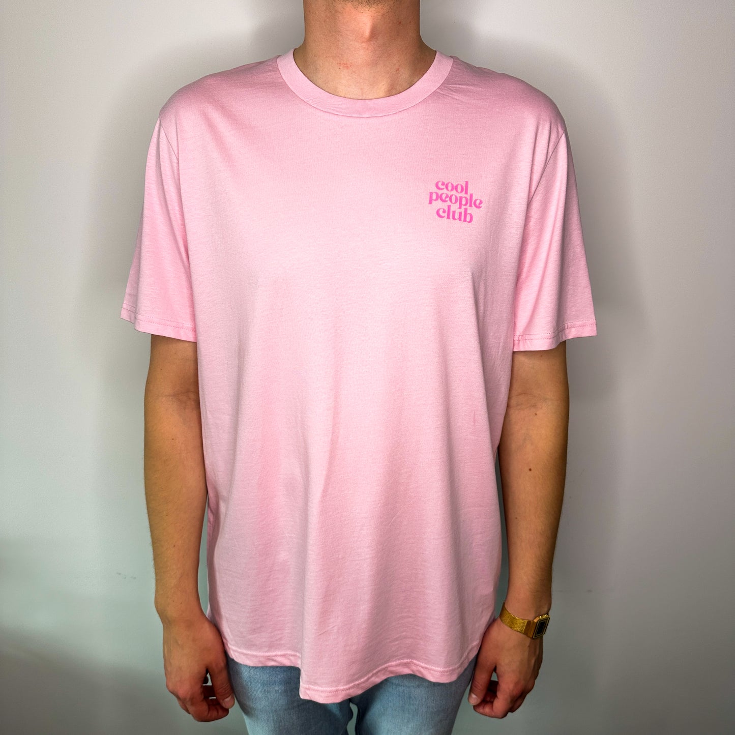 Unisex T-Shirt in Pink mit Backprint „Good things are coming“