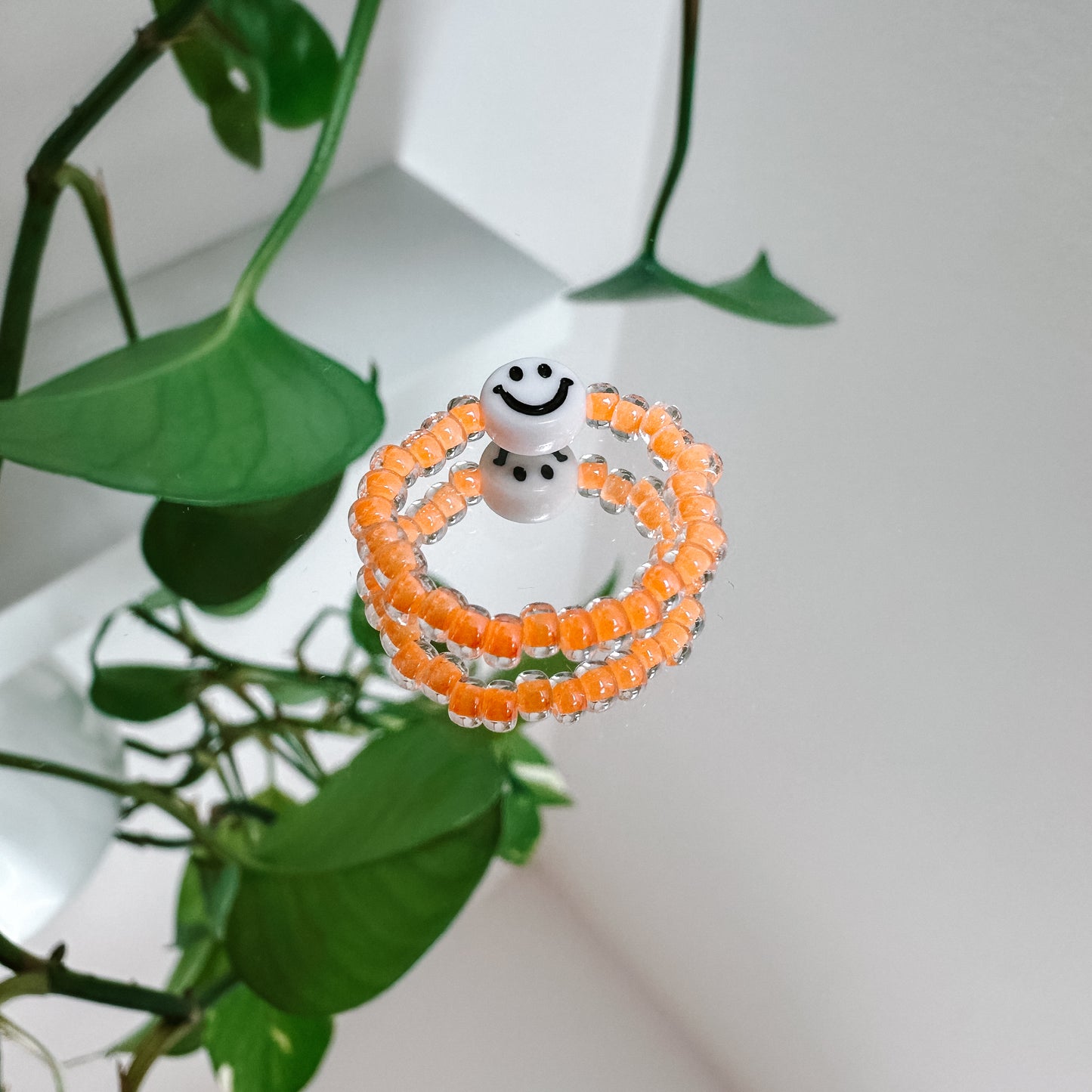 Perlenring "Riley" aus bunten Glasperlen