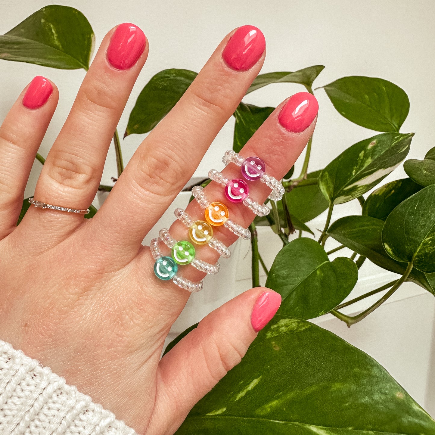 Perlenring "Miley" aus klaren Glasperlen