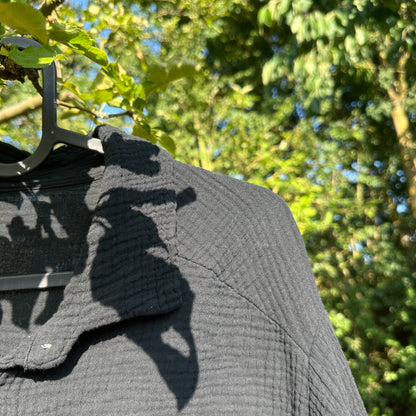 Oversize Musselinbluse "Nora" in Schwarz – One Size