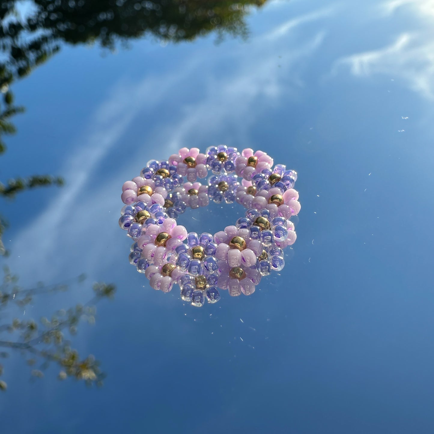 Blumenring "Lynn" aus bunten Glasperlen