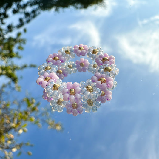 Blumenring "Rosy" aus Glasperlen in Hellblau und Flieder