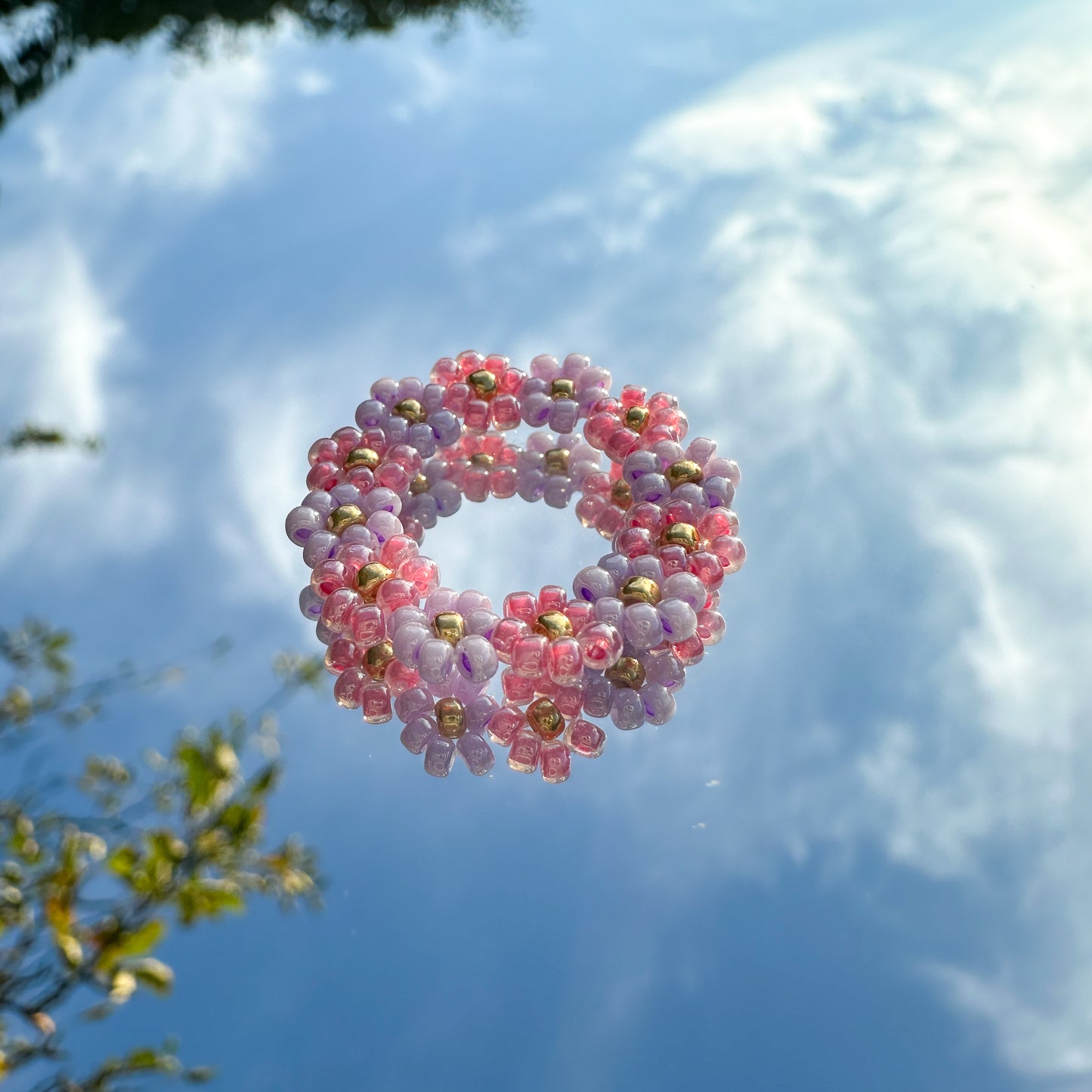 Blumenring "Rosy" aus Glasperlen in Flieder und Rosa
