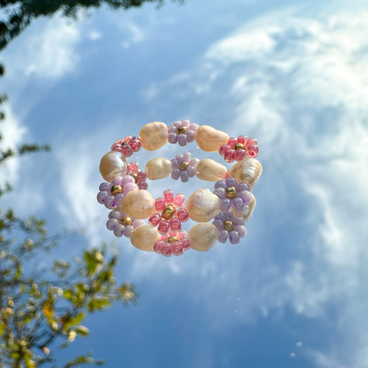 Blumenring "Blossom" aus Süßwasserperlen und Glasperlen in Flieder und Rosa