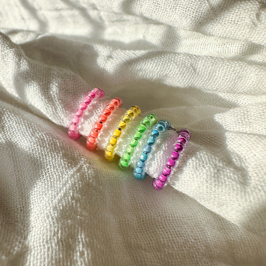 Earcuff "Jula" aus Edelstahl und Glasperlen in Pink